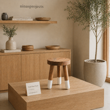 Load image into Gallery viewer, Teak wood stool