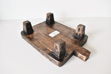 Load image into Gallery viewer, Wooden riser || new