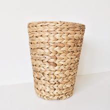 Load image into Gallery viewer, Plant basket || new