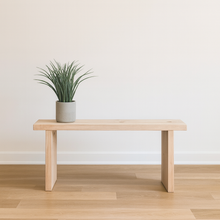 Load image into Gallery viewer, Solid pine bench