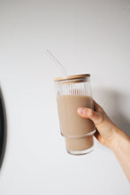 Load image into Gallery viewer, Ribbed cup with bamboo lid || new