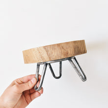 Load image into Gallery viewer, Plant stand with hairpin legs
