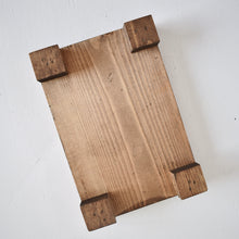 Load image into Gallery viewer, Pedestal tray