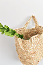 Load image into Gallery viewer, Hanging basket