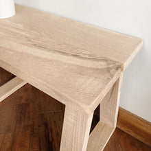 Load image into Gallery viewer, White oak bench