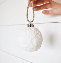 Load image into Gallery viewer, 8 pack ornaments