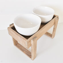 Load image into Gallery viewer, Feeding stand || new