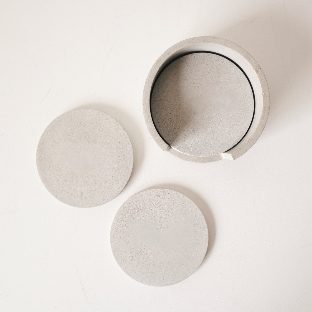 Set of 4 concrete coasters || new