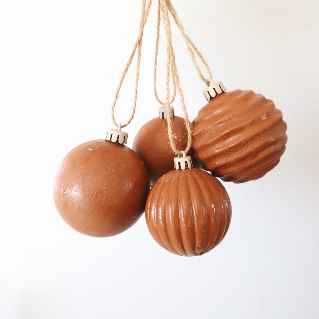 4 pack terracotta ornaments || sale