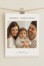 Load image into Gallery viewer, Scalloped Christmas card template
