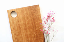 Load image into Gallery viewer, White oak cutting board || new
