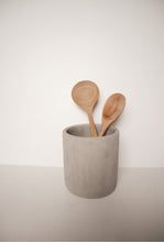 Load image into Gallery viewer, Concrete utensil holder || new
