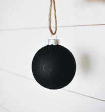 Load image into Gallery viewer, 8 pack ornaments || sale
